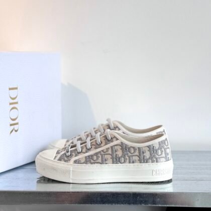Preowned - Dior Oblique Embroidery Sneaker EU35.5
